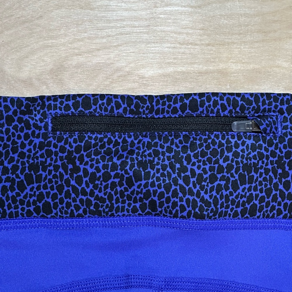 Nike Dri Fit Running Capri size small NWT - Picture 16 of 16